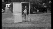 Du monde aux portes