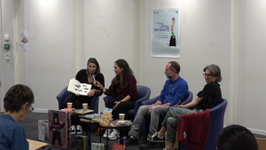 Découvrir le livre avec le tout-petit