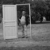 Du monde aux portes